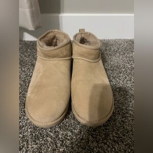 Ugg ultramini